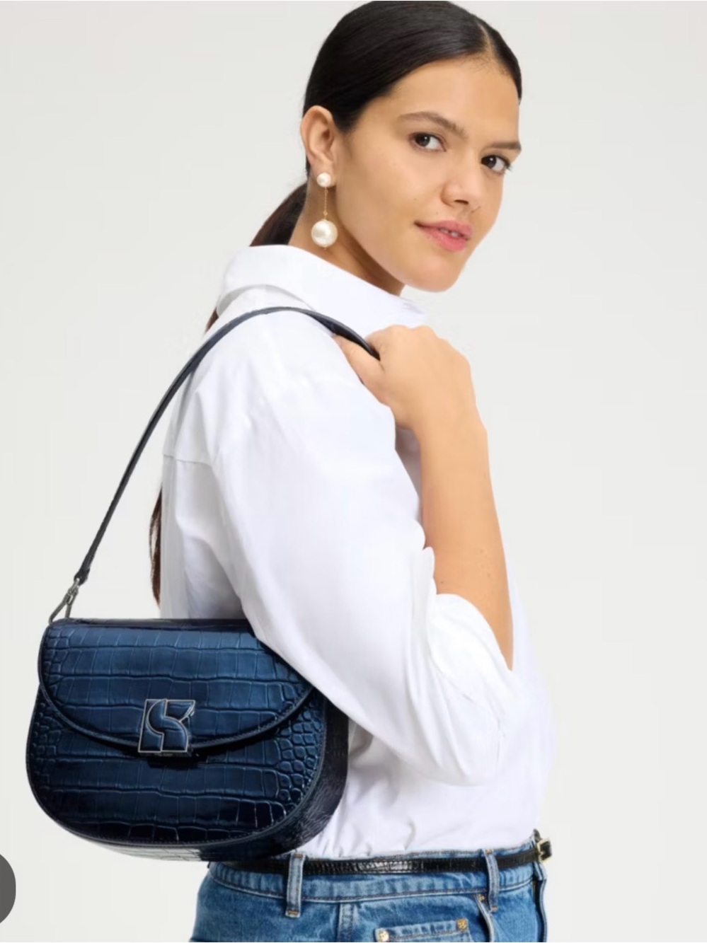 EUC, KATE SPADE DAKOTA BAG IN NAVY METALLIC  LEATHER WITH SILVER ACCENTS